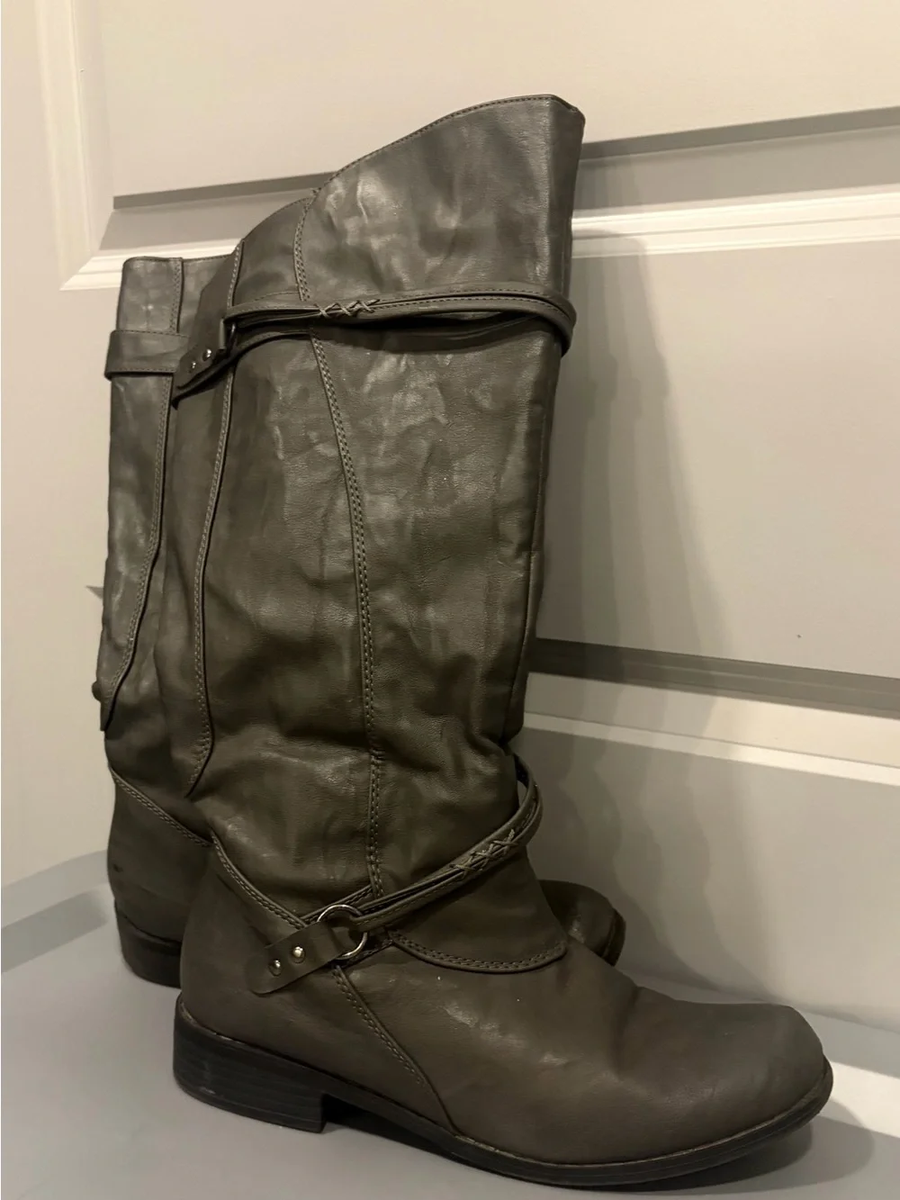 Women's Over-the-Knee Riding Boots in Charcoal Gray